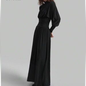 Chic Black Long Sleeve Dress